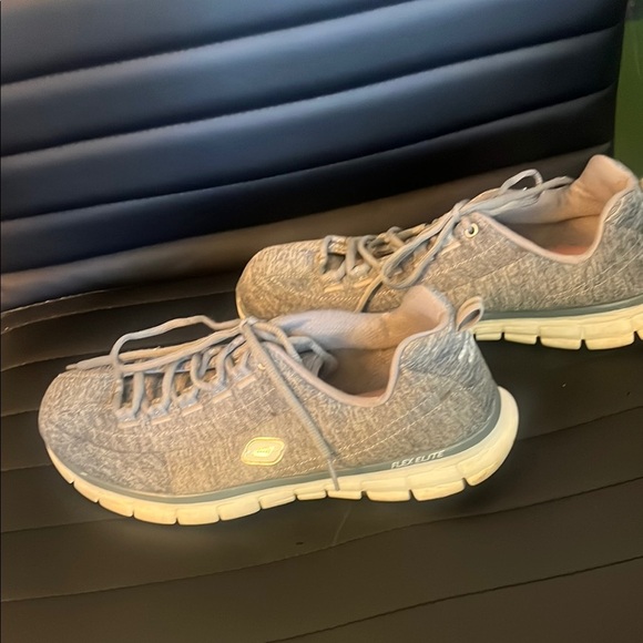 Mens Gray Sneakers - Picture 4 of 4